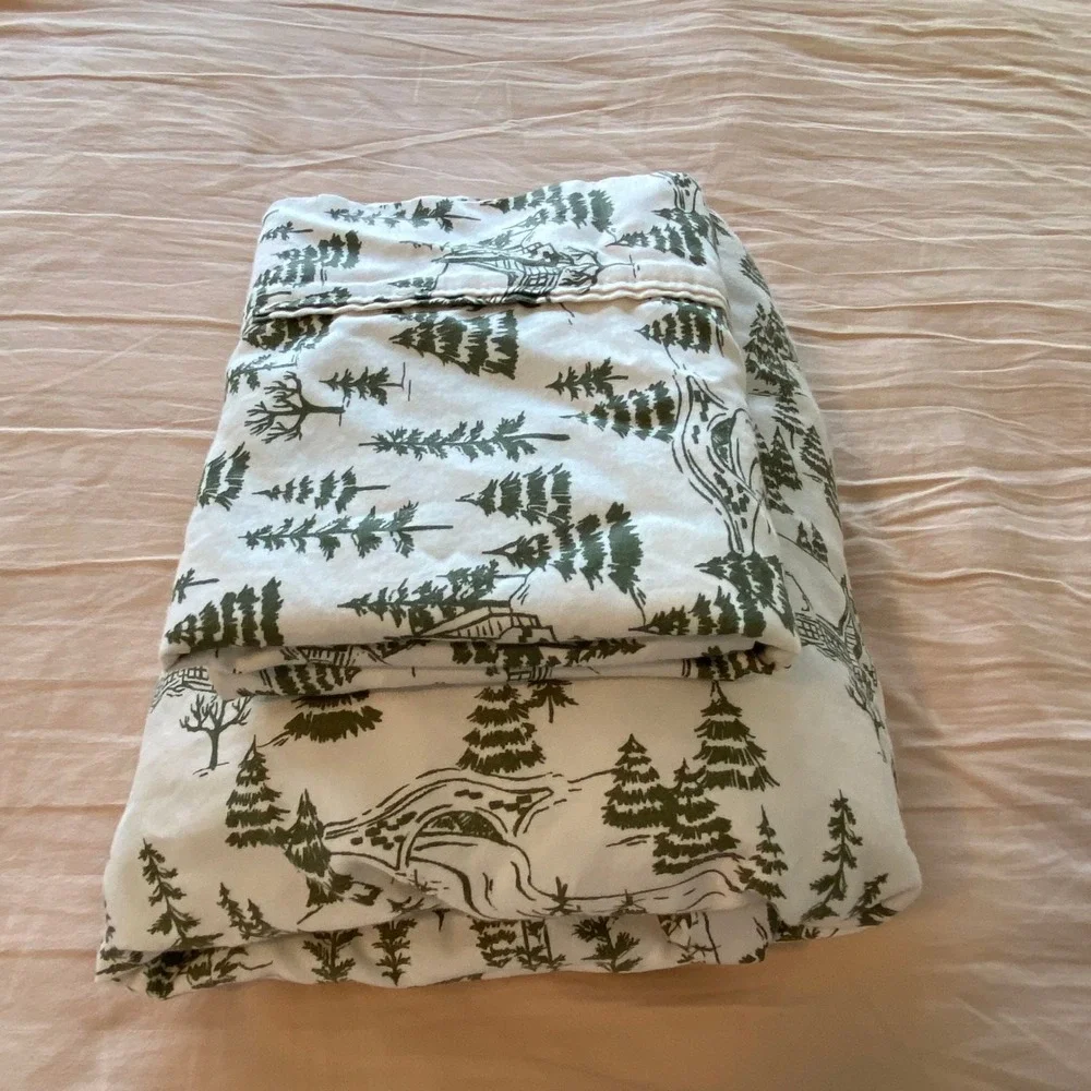 Threshold Twin XL 100% Cotton 400-Thread-Count Christmas Holiday Sheet Set